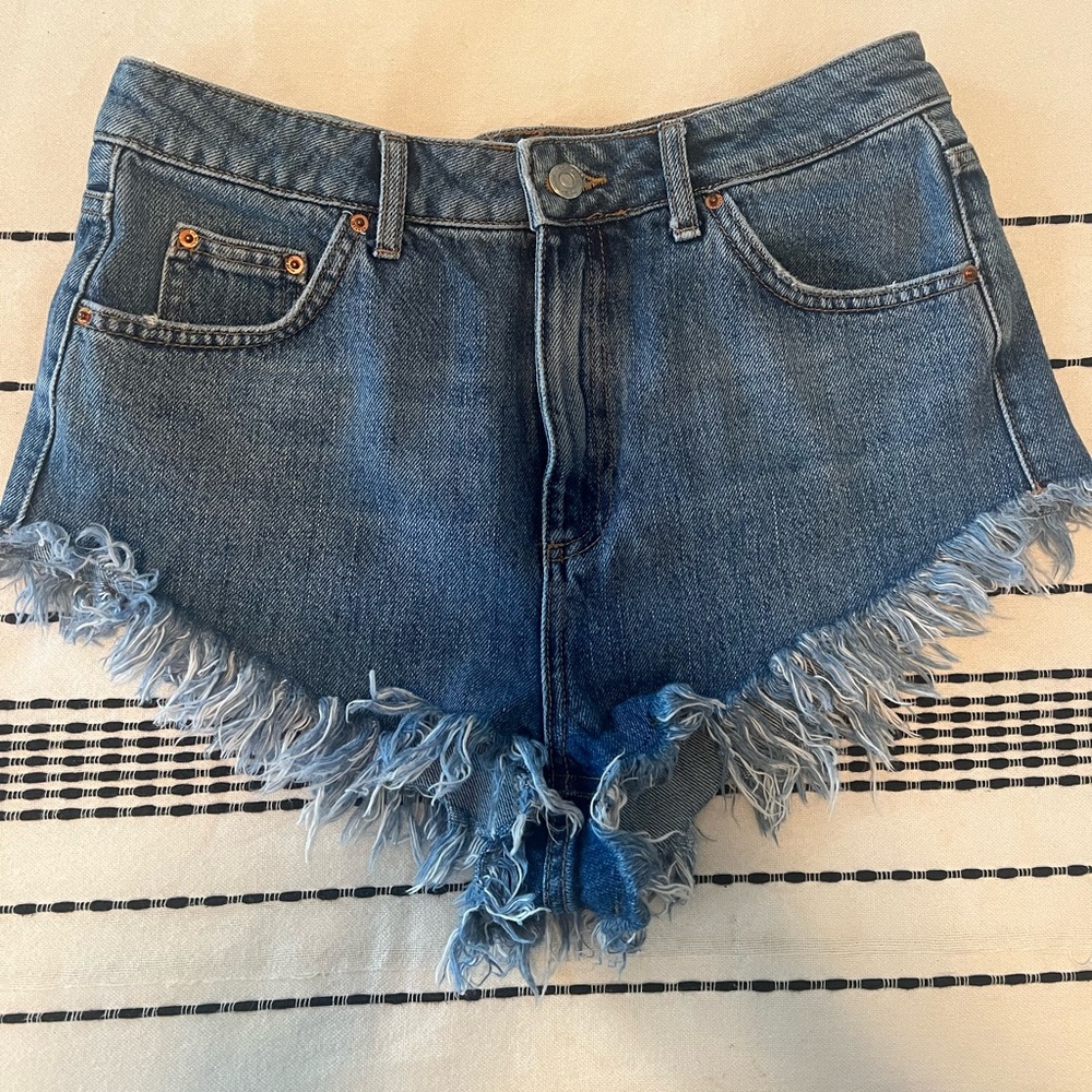 Topshop Moto KIRI High Waisted Jean Shorts size 8